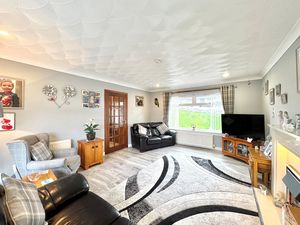 Photo 16- click for photo gallery